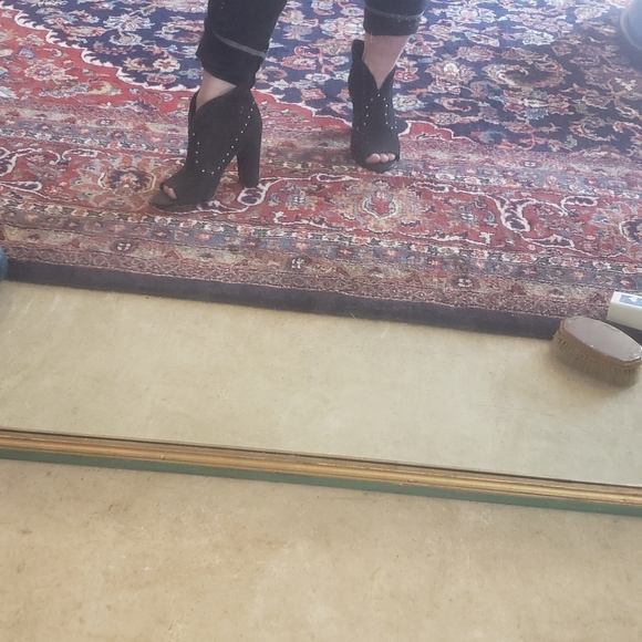 Open toe booties - Picture 3 of 3